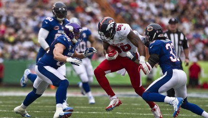 开云体育下载入口-一场激动人心的比赛结果让球迷欢欣鼓舞，一场激动人心的足球比赛优秀作文